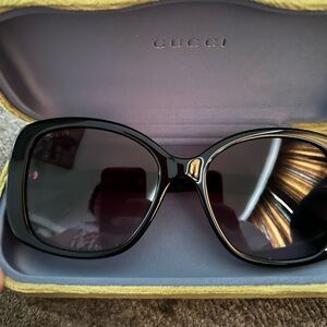 Sunglasses Gucci